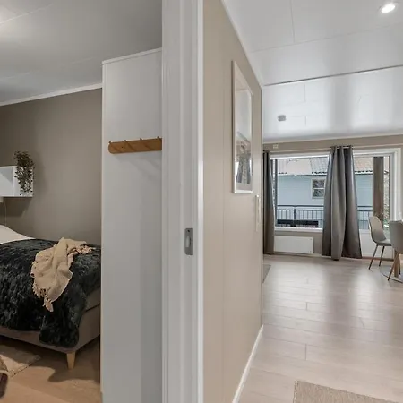 Leilighet Modern 3-bedroom, With Private Aurora Borealis Watching Balcony *