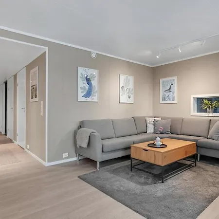 Leilighet Modern 3-bedroom, With Private Aurora Borealis Watching Balcony