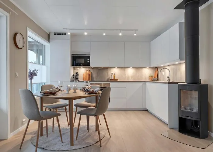 アパート Modern 3-bedroom, With Private Aurora Borealis Watching Balcony